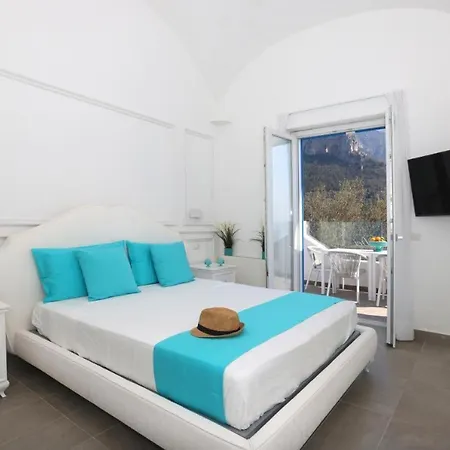Villa Dei Srls - *