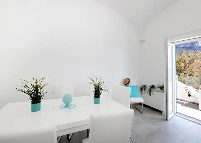 Dei Srls - ポジターノ